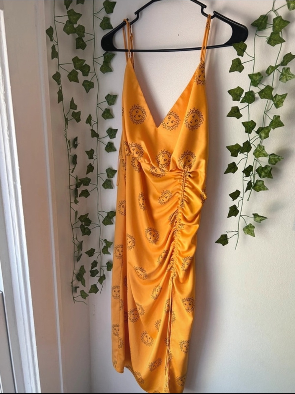 Urban Outfitters Mustard Yellow Printed Ruched Midi Dress Size L
